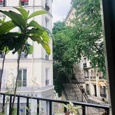 Apartment Beautiful And Bright In Montmartre